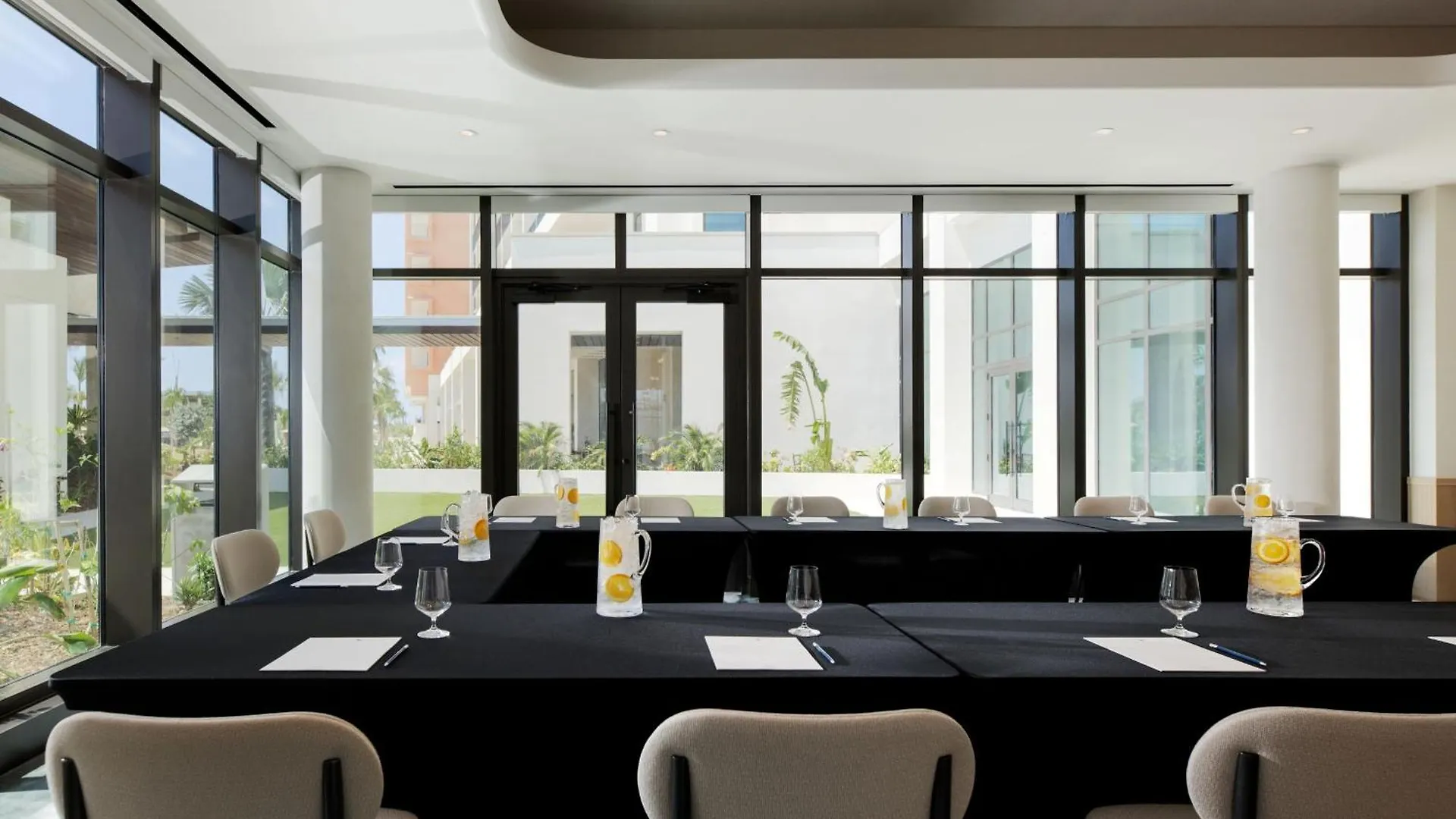 Hotel Indigo Grand Cayman By Ihg West Bay