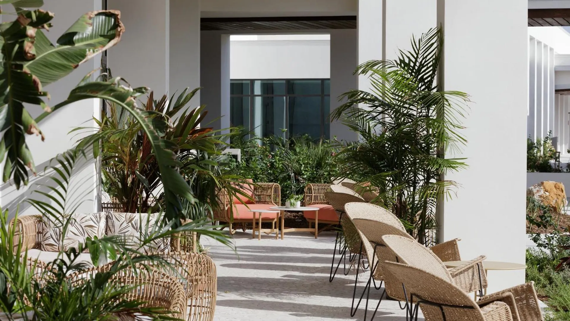 ***  Hotel Indigo Grand Cayman By Ihg West Bay Cayman Islands