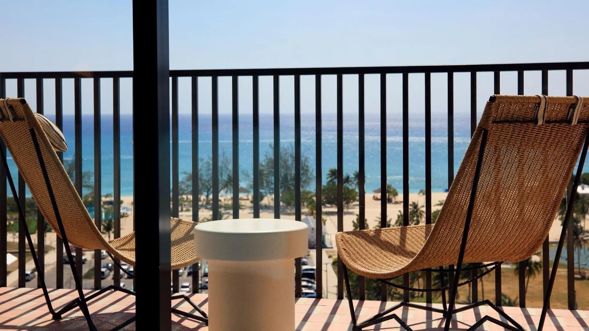 ***  Hotel Indigo Grand Cayman By Ihg West Bay Cayman Adaları