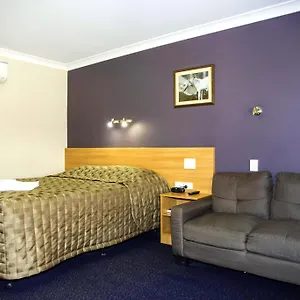 *** Motel Sunpalms Australia