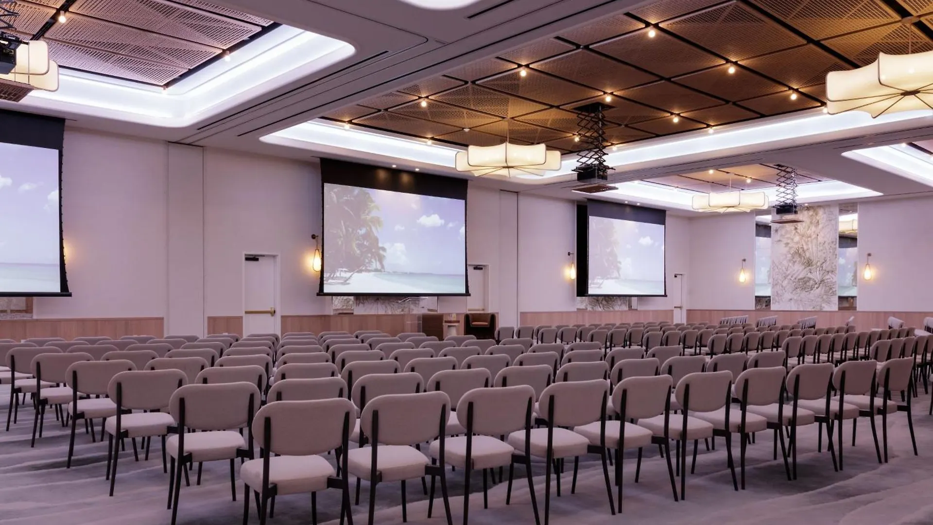 Hotel Indigo Grand Cayman By Ihg West Bay
